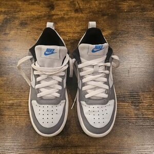 Nike Size 4.5 Youth